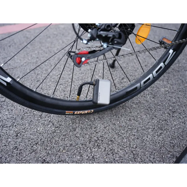 Велосипедний міні насос електричний Flextail Tiny Bike Pump Pro, 120 PSI — Photo 3